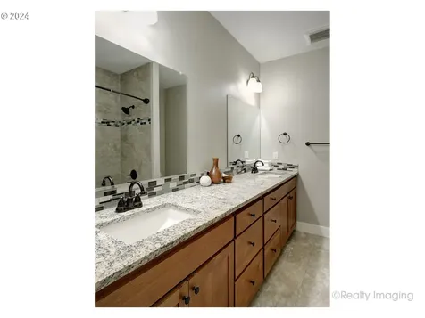 2035 34th Street Washougal WA 98671