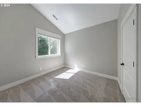2035 34th Street Washougal WA 98671