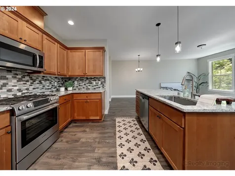 2035 34th Street Washougal WA 98671