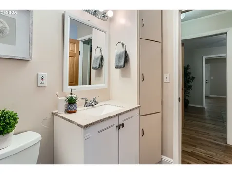 239 NW Rachel Street Hillsboro OR 97124