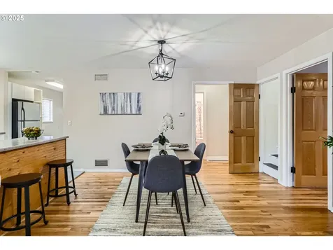239 NW Rachel Street Hillsboro OR 97124