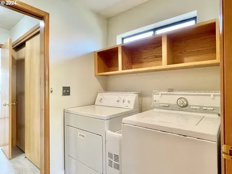 3804 T Circle Washougal WA 98671