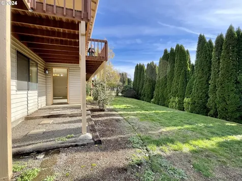 3804 T Circle Washougal WA 98671