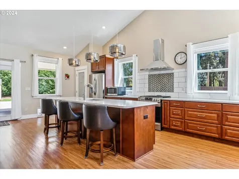785 Se Englewood Drive Hillsboro OR 97123