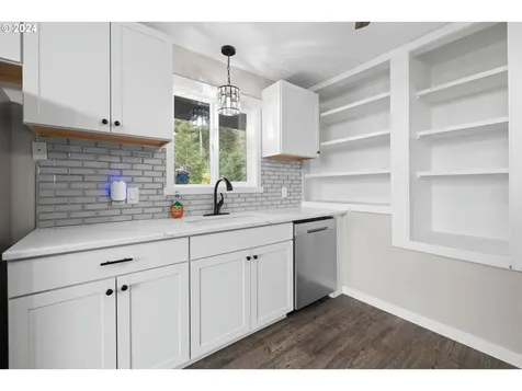 830 Niemi Road Woodland WA 98674