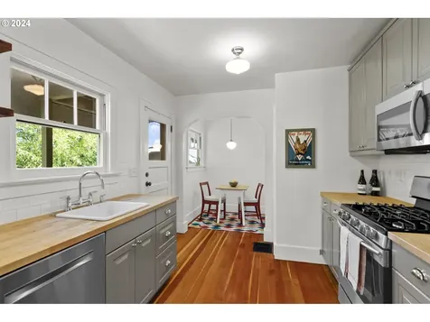 3728 Ne 73rd Avenue Portland OR 97213