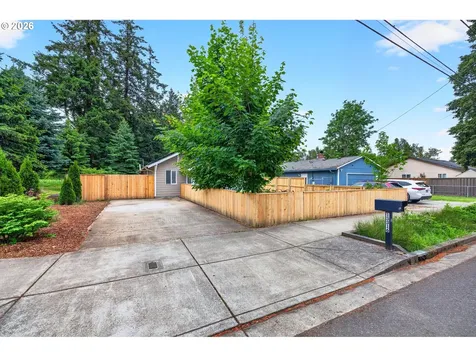 13316 SE Ramona Street Portland OR 97236
