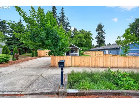 13316 SE Ramona Street Portland OR 97236