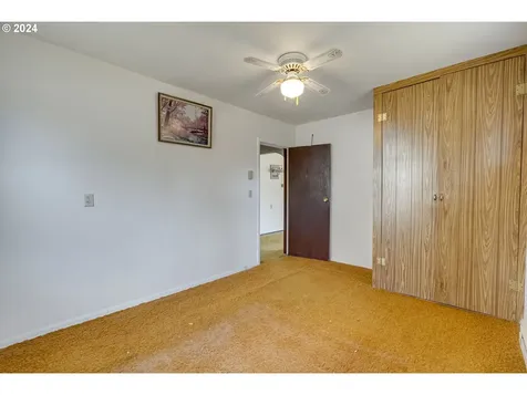 21851 Se Oak Street Gresham OR 97030