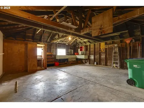 21851 Se Oak Street Gresham OR 97030