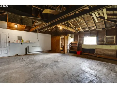 21851 Se Oak Street Gresham OR 97030