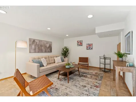 3538 SE Willow Street Hillsboro OR 97123