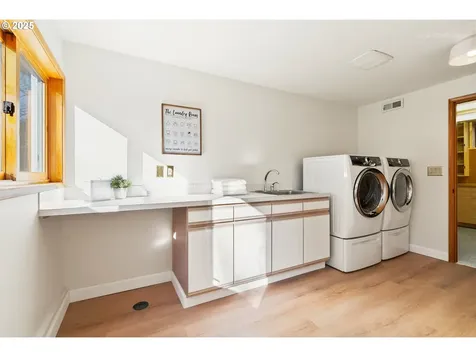 3538 SE Willow Street Hillsboro OR 97123