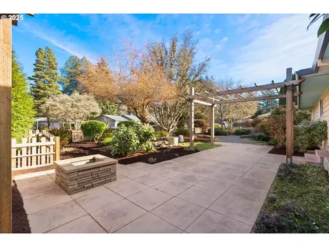 3538 SE Willow Street Hillsboro OR 97123