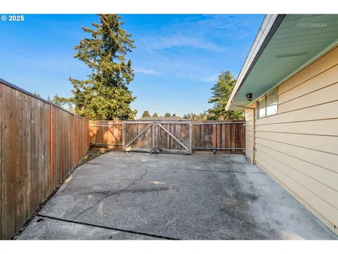 3538 SE Willow Street Hillsboro OR 97123