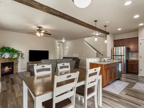 4072 P Street Washougal WA 98671