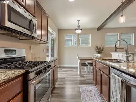 4072 P Street Washougal WA 98671