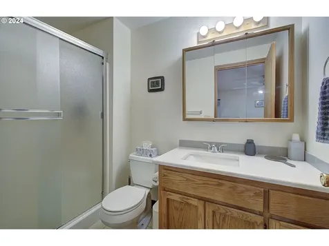 1404 Ne 236th Avenue Wood Village OR 97060