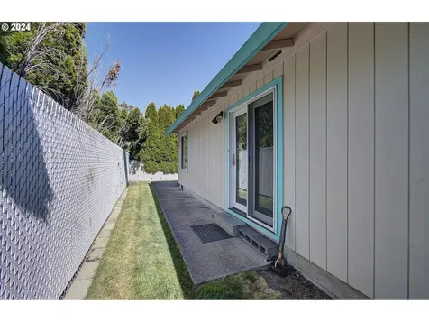 1404 Ne 236th Avenue Wood Village OR 97060