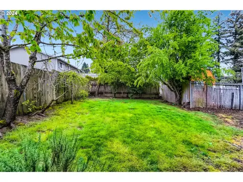 293 NE 12th Avenue Hillsboro OR 97124