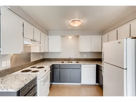 293 NE 12th Avenue Hillsboro OR 97124