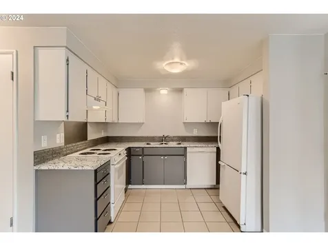 293 NE 12th Avenue Hillsboro OR 97124