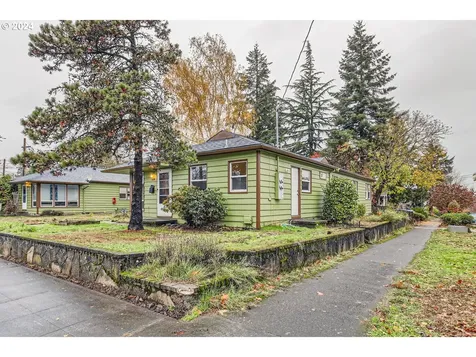 2333 NE Killingsworth Street Portland OR 97211