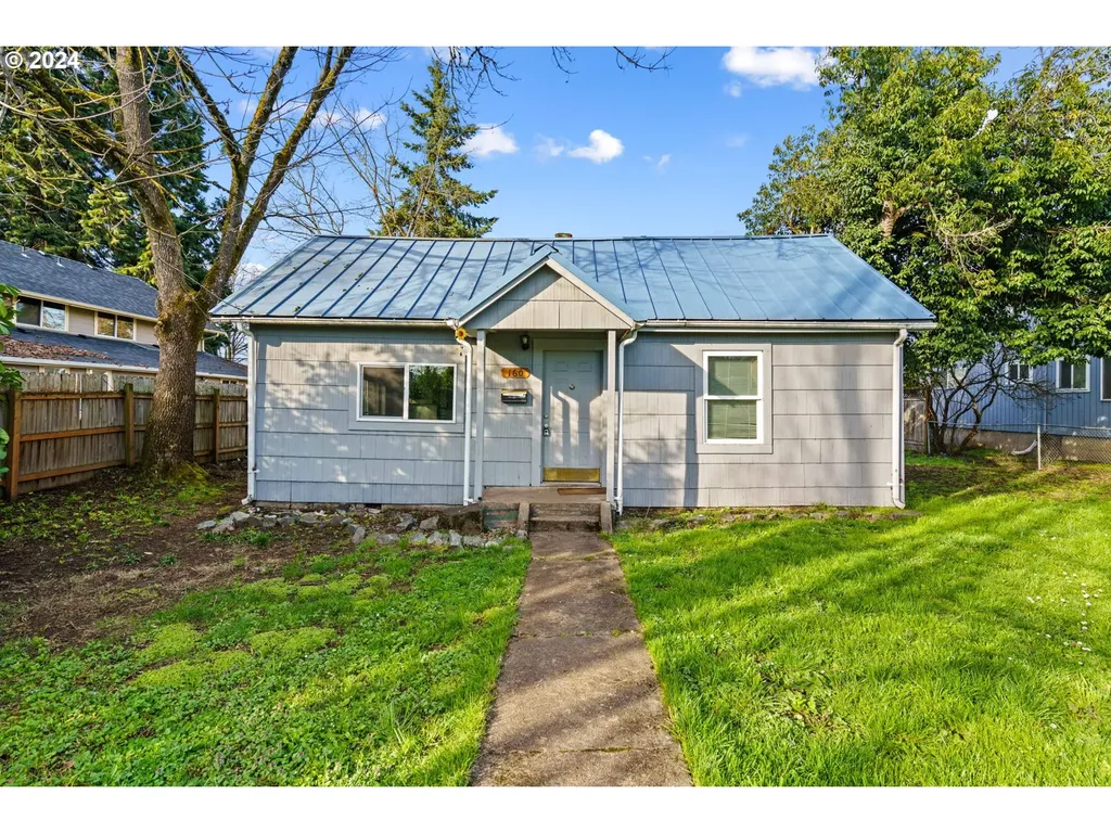 160 B Street Springfield OR 97477