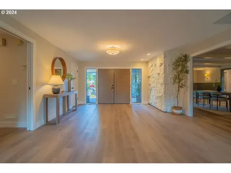 15009 NE Lawnview Circle Aurora OR 97002