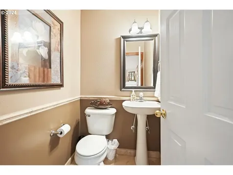 6182 Nw Sickle Terrace Portland OR 97229