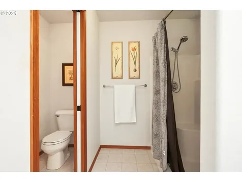 6182 Nw Sickle Terrace Portland OR 97229