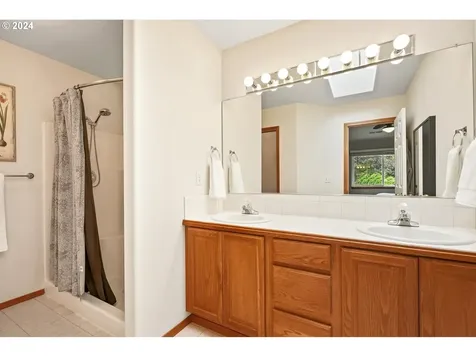 6182 Nw Sickle Terrace Portland OR 97229