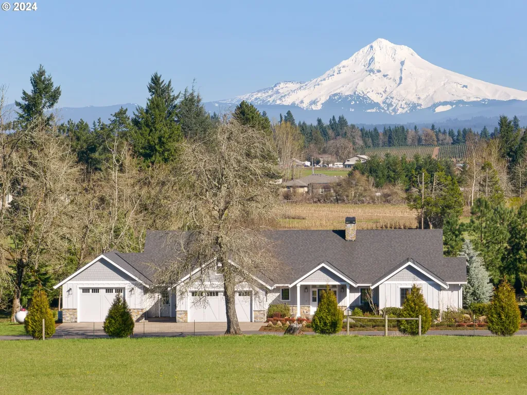16570 S Springwater Road Oregon City OR 97045