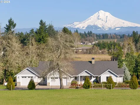 16570 S Springwater Road Oregon City OR 97045