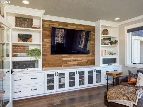 16570 S Springwater Road Oregon City OR 97045