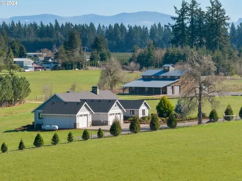 16570 S Springwater Road Oregon City OR 97045