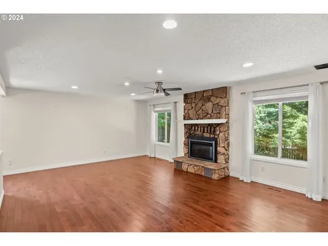 17145 SW Canby Court Beaverton OR 97007