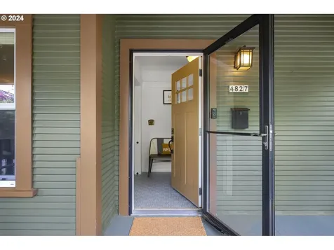 4827 Se Harrison Street Portland OR 97215