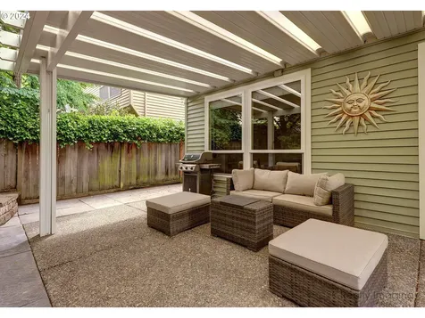 5045 Greensborough Court Lake Oswego OR 97035