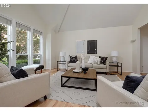 5045 Greensborough Court Lake Oswego OR 97035