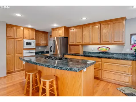 2939 Hunter Way West Linn OR 97068