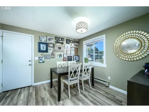 531 NE 3rd Street Willamina OR 97396