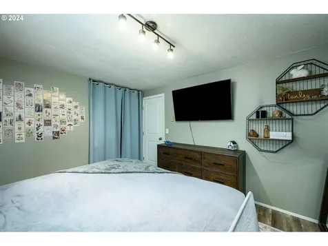 531 NE 3rd Street Willamina OR 97396