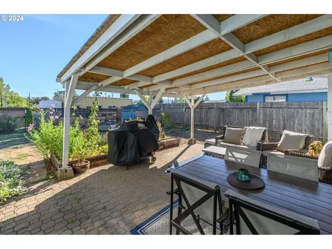 531 NE 3rd Street Willamina OR 97396