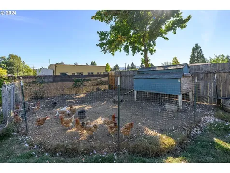 531 NE 3rd Street Willamina OR 97396