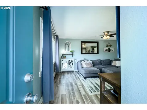 531 NE 3rd Street Willamina OR 97396