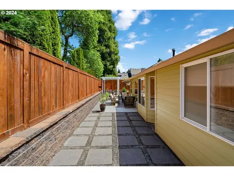 518 Nw 131st Street Vancouver WA 98685