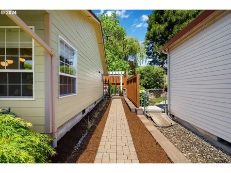 518 Nw 131st Street Vancouver WA 98685