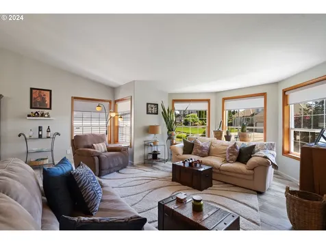 518 Nw 131st Street Vancouver WA 98685