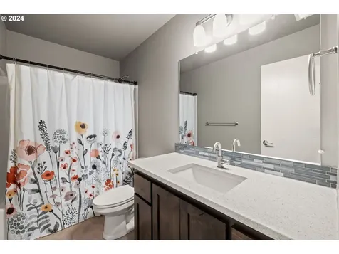 12323 Ne 115th Street Vancouver WA 98682